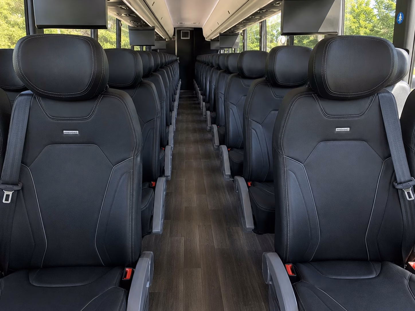 how bus type affects charter bus prices in new haven connecticut