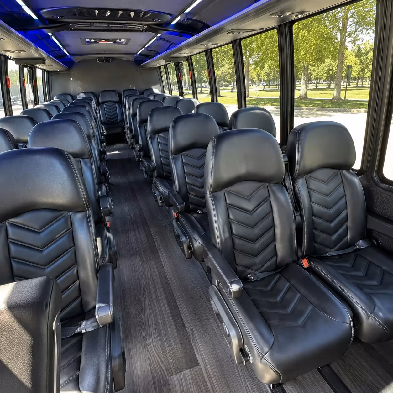 new haven 25 passenger minibus rental
